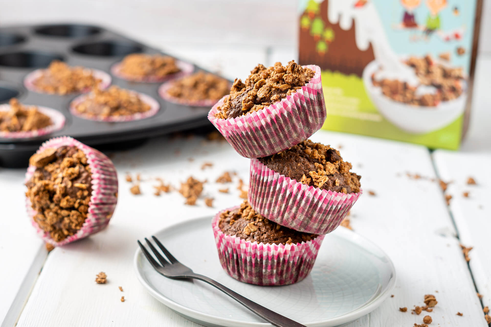 Chocolate Crunchy Breakfast Muffins - Verival Blog Chocolate Crunchy Breakfast Muffins - Verival Blog